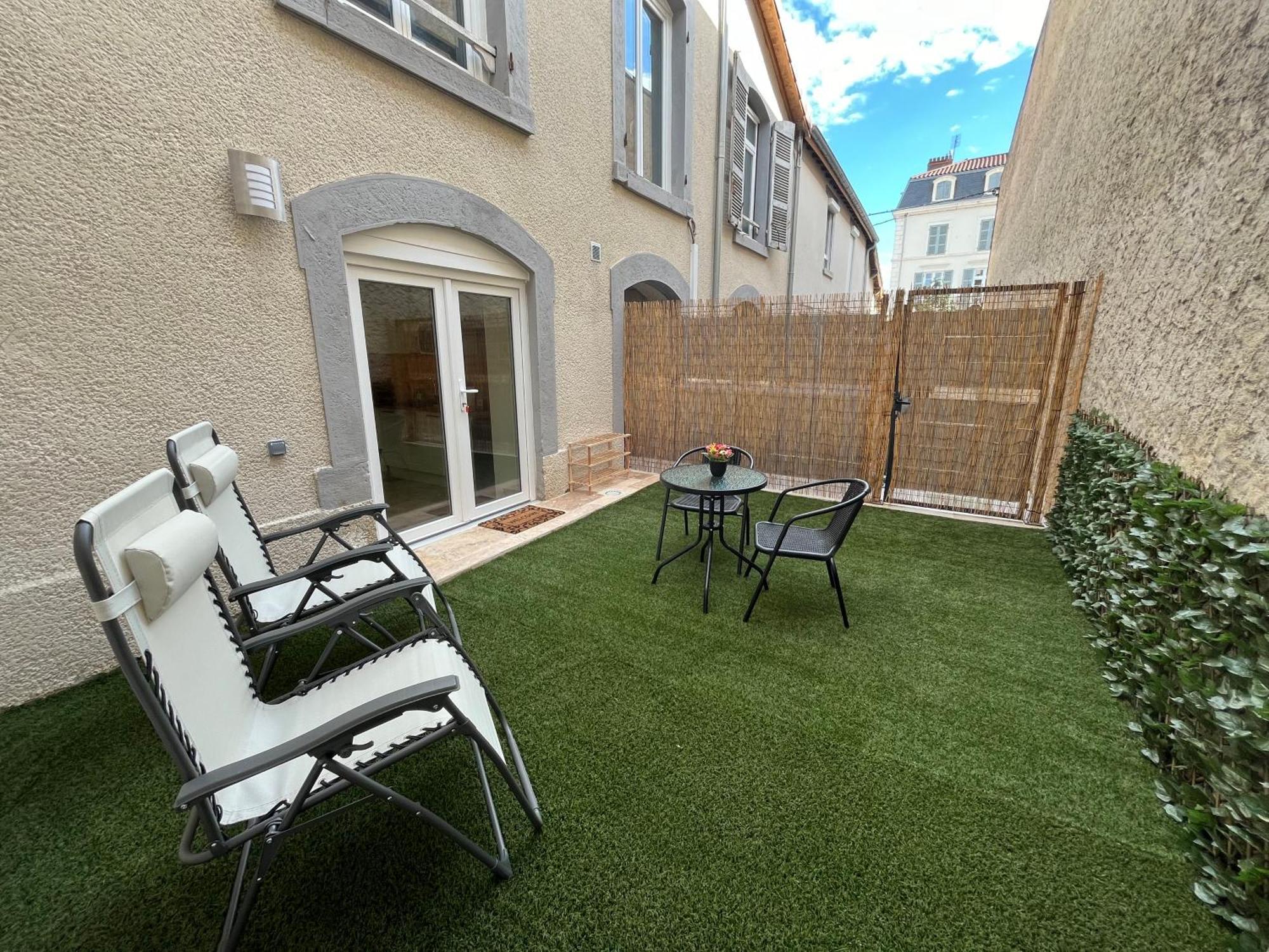비엔 L'Oasis De La Pyramide 아파트 외부 사진